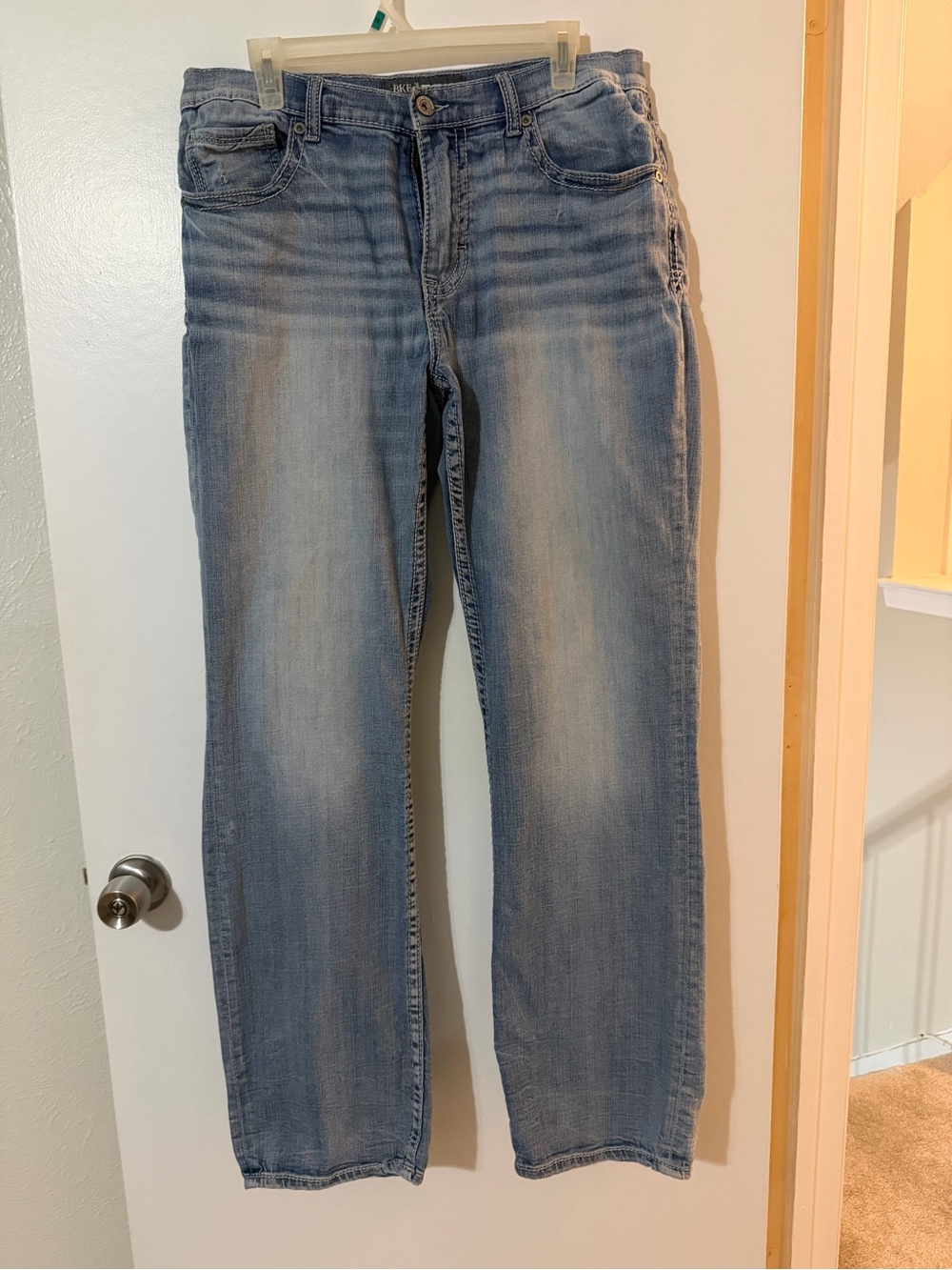 Men's BKE Tyler Straight Leg Light Blue Washed Jeans